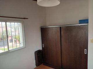 Foto 12 de Casa en venta - 4 Dormitorios 2 Baño - 400mts2 - La Plata