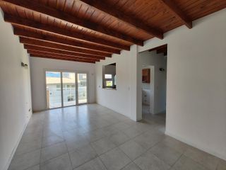Foto 10 de Hermoso Duplex c/Cochera