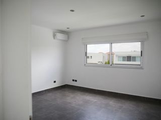 Foto 16 de Casa en lote interno Vistas, Puertos del Lago, Escobar