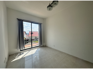 Foto 4 de Alquiler Apartaestudio Excelente Ubicación En Cañaveral 2