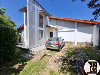 Foto 1 de SE VENDE CASA CAMPESTRE 2 PISOS VILLAS DEL PALMAR 1000M2