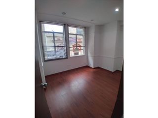 Foto 21 de SE VENDE OFICINA EN EL CENTRO DE BOGOTA