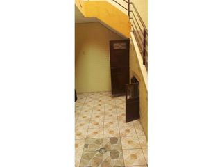 Foto 5 de VILLAFLORA CASA DOS FRENTES 273m2 60 años remodelada hace diez