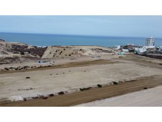 Foto 8 de En venta terreno vista al mar  ideal para proyecto inmobiliario.