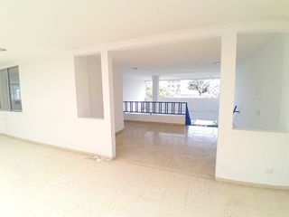 Foto 3 de SEGUNDO PISO COMERCIAL EN ARRIENDO ISLA CENTER |1874