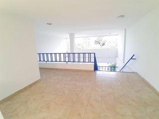 Foto 4 de SEGUNDO PISO COMERCIAL EN ARRIENDO ISLA CENTER |1874