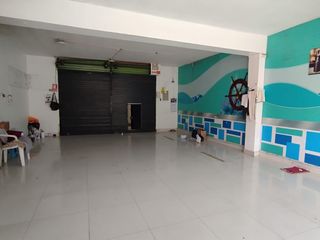 Foto 2 de Local Comercial en Gamarra- La Victoria