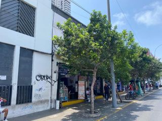 Foto 2 de Local Comercial en exclente ubicación en Cercado de Lima