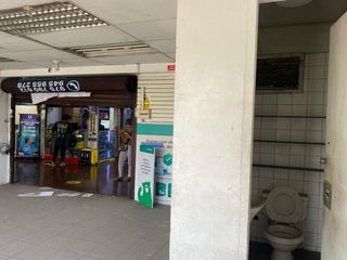 Foto 11 de Local Comercial en exclente ubicación en Cercado de Lima