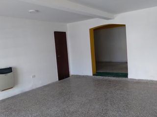 Foto 5 de Local en venta - 2 Salones 1 Baño - 59Mts2 - Coronel Brandsen