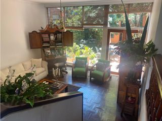 Foto 3 de Casa con jardín para venta en Santa Paula