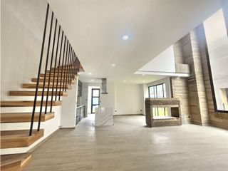 Foto 2 de CASA EN VENTA COTA , VEREDA EL ABRA, CUNDINAMARCA