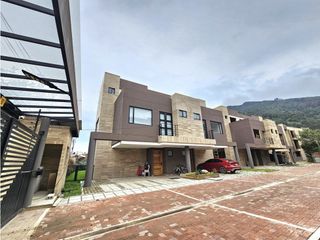 Foto 38 de CASA EN VENTA COTA , VEREDA EL ABRA, CUNDINAMARCA