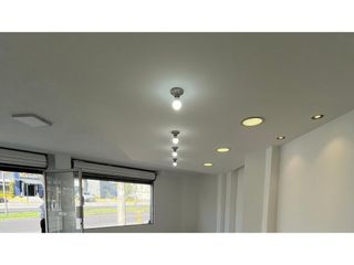 Foto 9 de Mariana de Jesus, Local Comercial en Renta, 50m2, 1 Ambiente