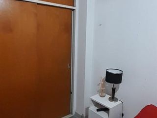 Foto 7 de SE VENDE DPTO 2 AMB. EN PB   CON PATIO  APTO PROFESIONAL