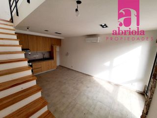 Foto 11 de Departamento Tipo Casa en venta en Quilmes Centro