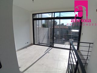 Foto 10 de Departamento Tipo Casa en venta en Quilmes Centro