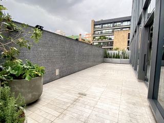 Foto 1 de OFICINA en ARRIENDO/VENTA en Bogotá Chico Reservado