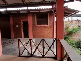 Foto 4 de ¡Gran Oferta! - Se Vende Casa de 2 Pisos en Tarapoto