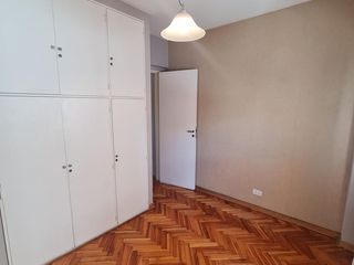 Foto 20 de Departamento en  venta de 3 ambientes, al frente con balcón