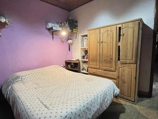 Foto 15 de Casa en venta, 2 dormi, quincho, cochera, patio y parque, Los Hornos, La Plata. 152bis 63 y 64