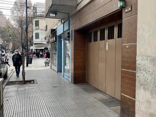 Foto 11 de 2 Cocheras juntas fijas cubiertas en edificio - 2,47 x 2,50 mts cada una.