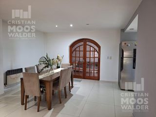 Foto 4 de Casa en venta 5 ambientes Country Maschwitz Club