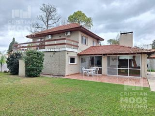 Foto 22 de Casa en venta 5 ambientes Country Maschwitz Club