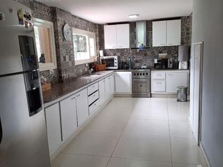 Foto 6 de Casa en venta 5 ambientes Country Maschwitz Club