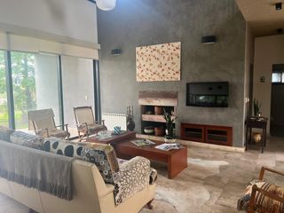 Foto 3 de Venta Casa Al Rio en San Benito Villanueva Tigre