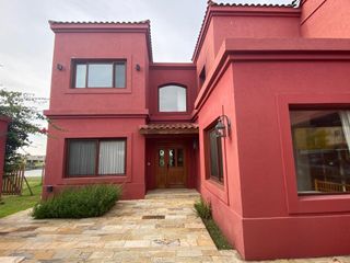 Foto 3 de Venta Casa a La Laguna en San Marco Villanueva Tigre