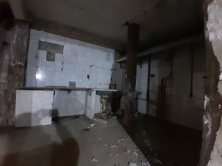 Foto 6 de Depósito en venta - PB y sótano - A RECICLAR -  más de 300 mts en Caballito - sin expensas