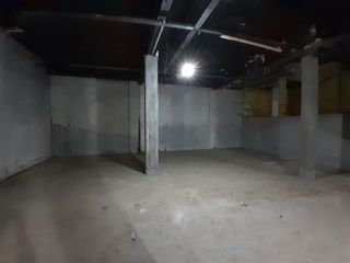 Foto 3 de Depósito en venta - PB y sótano - A RECICLAR -  más de 300 mts en Caballito - sin expensas