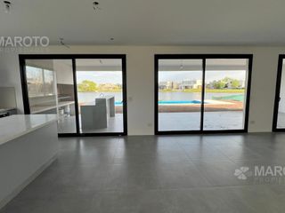 Foto 3 de Casa a estrenar en el Canton Golf- MAROTO PROPIEDADES