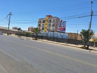 Foto 2 de VENTA DE TERRENO 200m2, POR LA AV. EJERCITO LEGUIA - TACNA