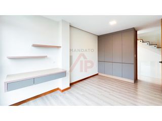 Foto 12 de HERMOSA Y MODERNA CASA EN RENTA CHAULLABAMBA CUENCA
