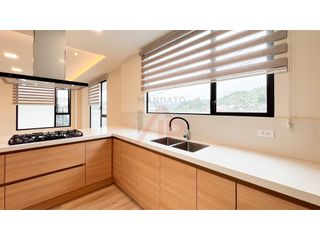 Foto 10 de HERMOSA Y MODERNA CASA EN RENTA CHAULLABAMBA CUENCA