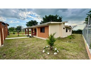 Foto 2 de Casa campestre en venta en condominio - Santa Elena El Cerrito Valle