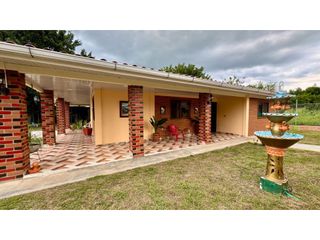 Foto 10 de Casa campestre en venta en condominio - Santa Elena El Cerrito Valle