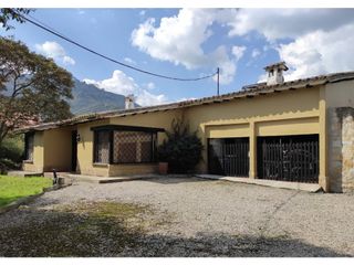 Foto 23 de Casa Campestre Vereda Cerca de Piedra 3.850 M2