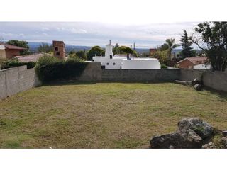 Foto 1 de Vendo ultimo hermoso terreno en barrio residencial