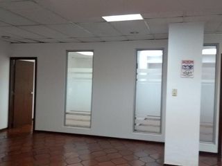 Foto 6 de Se vende oficina en edificio El Fortín JosS