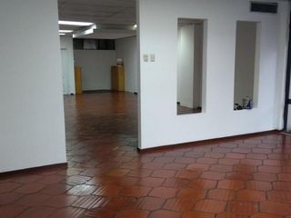 Foto 2 de Se vende oficina en edificio El Fortín JosS