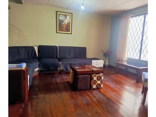 Foto 4 de Venta de Casa, Cuenca, El Cebollar 178m²