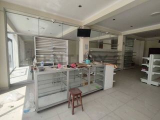 Foto 6 de ¡Local Comercial de 200 m² Ideal para Market en Tacna Cercado!