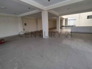 Foto 1 de ¡Local Comercial de 200 m² Ideal para Market en Tacna Cercado!