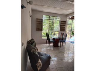 Foto 5 de Maat vende Casa vacacional - Sasaima 3.180m2 $1.000Millones