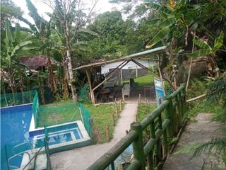 Foto 9 de Maat vende Casa vacacional - Sasaima 3.180m2 $1.000Millones