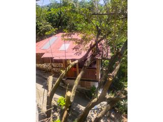 Foto 14 de Maat vende Casa vacacional - Sasaima 3.180m2 $1.000Millones