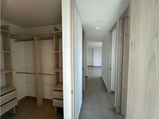 Foto 4 de SE VENDE APARTAMENTO EN BELLAVISTA